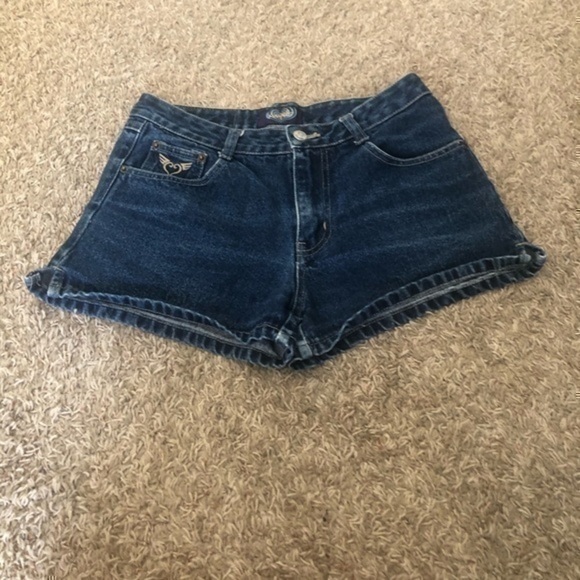 Juniors size 7 Jean shorts - Picture 2 of 5